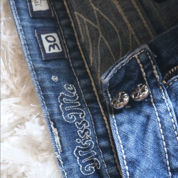 Miss Me Jeans - Picture 6 of 7